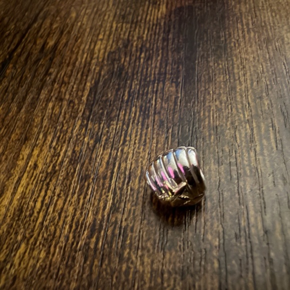 Pandora Jewelry - Pandora seashell with 14k gold starfish